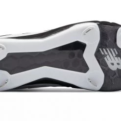 New Balance 3000v4 Fresh Foam Metal Cleats Low Cut - Black White Baseball 8 New Balance 3000v4 Fresh Foam Metal Cleats Low Cut - Black White Baseball