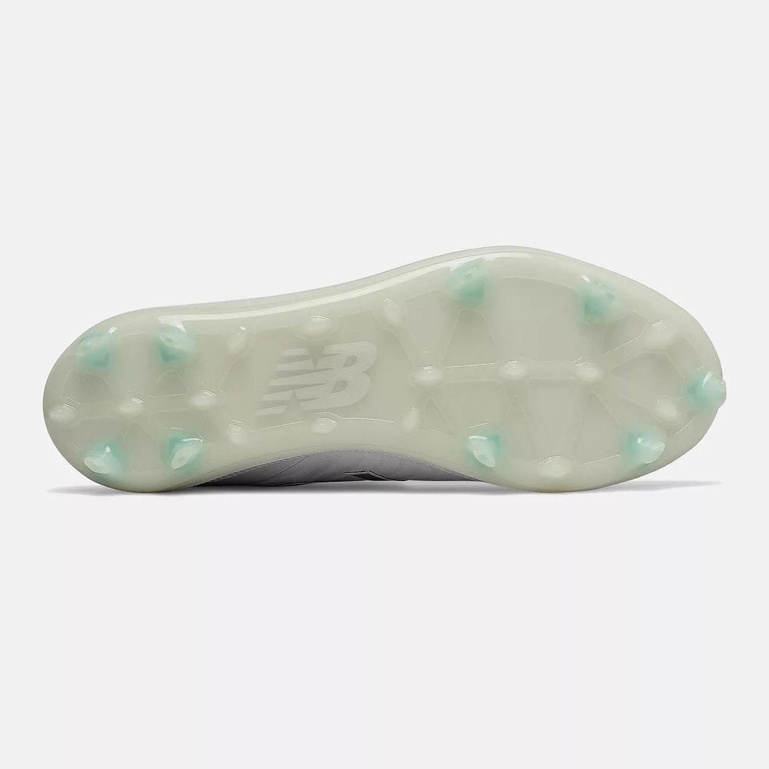 New Balance FuelCell COMPv2 TPU Molded Cleat Low-Cut - White Baseball 5 New Balance FuelCell COMPv2 TPU Molded Cleat Low-Cut - White Baseball