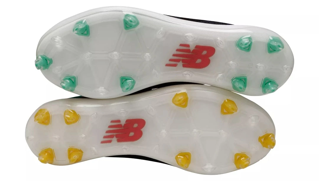 New Balance Men's Lindor Cypher 12 Molded Baseball Cleats - White 7 New Balance Men's Lindor Cypher 12 Molded Baseball Cleats - White