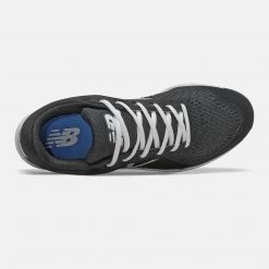 New Balance 3000v5 TPU Molded Cleat Low-Cut - Black White Baseball 9 New Balance 3000v5 TPU Molded Cleat Low-Cut - Black White Baseball